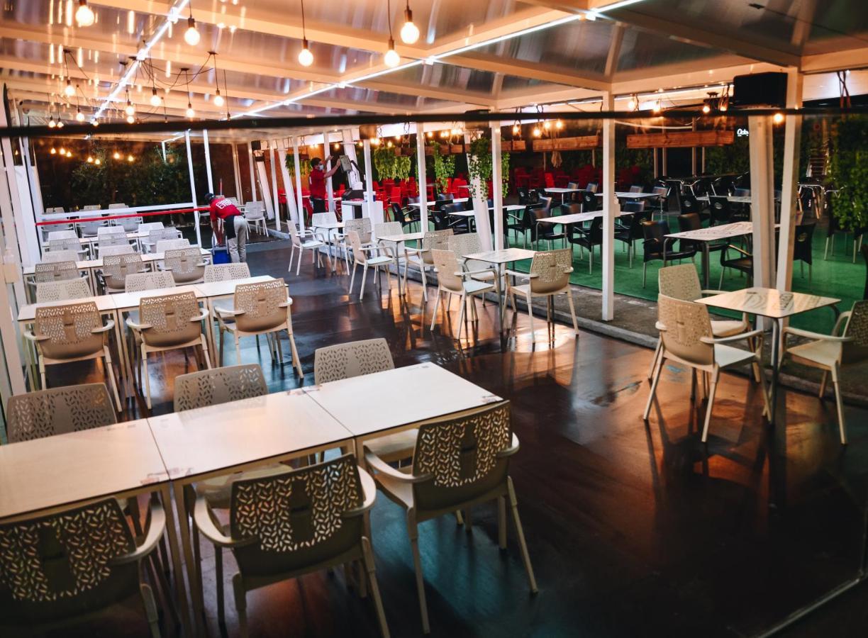 Hotel Chips Ferrol Narón Zewnętrze zdjęcie