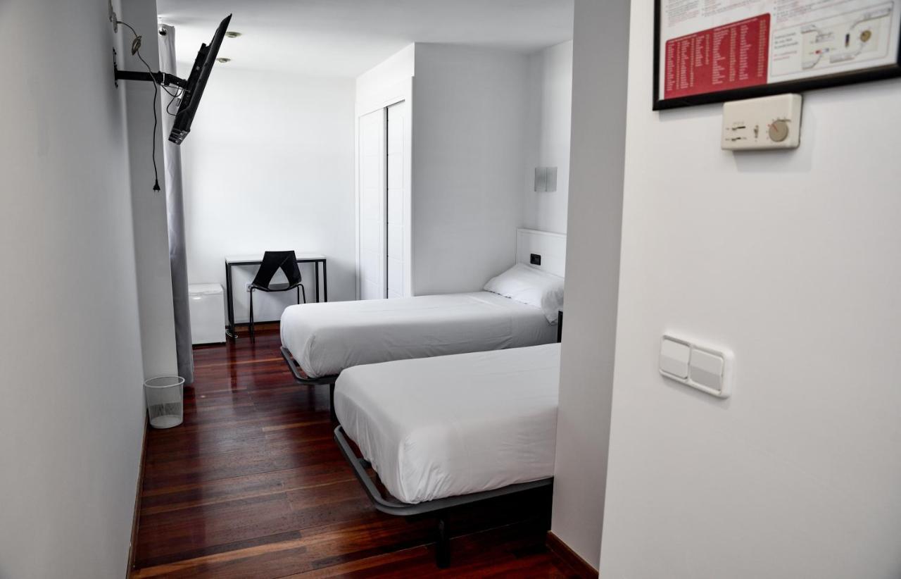 Hotel Chips Ferrol Narón Zewnętrze zdjęcie