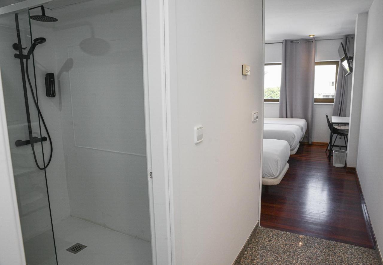Hotel Chips Ferrol Narón Zewnętrze zdjęcie